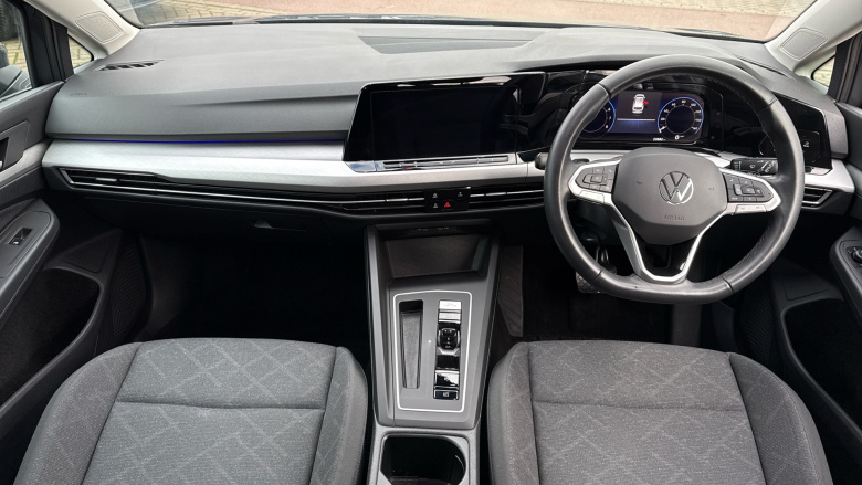 Volkswagen Golf 1.0 eTSI Life 5dr DSG Petrol Estate